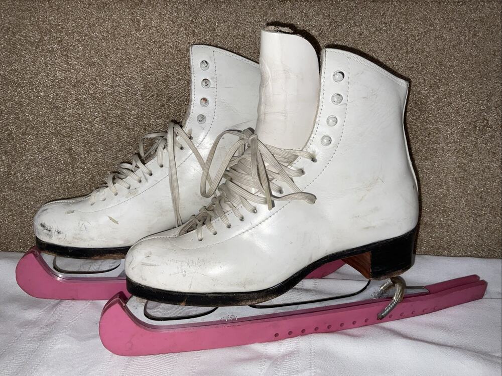 RIEDELL ROYAL WOMENS ICE SKATES SZ 5 JOHN WILSON MAJESTIC SHEFFIELD STEEL BLADES